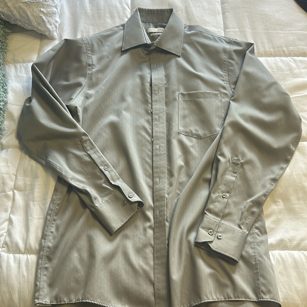 Regular fit Joseph Abboud silk dress shirt
